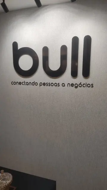 Letreiro Bull